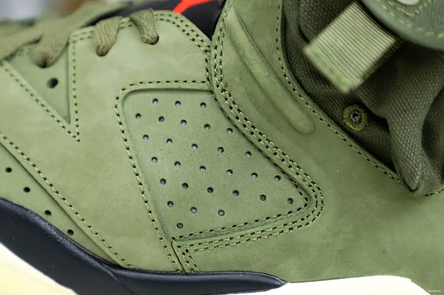 Kimikick SCOTT 'OLIVE' AIR TRAVIS RETRO JORDAN 6 X 0503